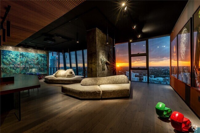 Building Photo - 1451 Brickell Ave Unit 3903 Rental