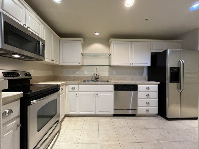 Photo - Awesome 2 Bed 1 Bath, Ground Floor, includes 1 - Parking spot, Washer and Dryer and Community Poo...