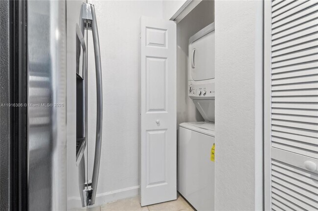 Photo - 9301 SW 171st Ct Unit 2