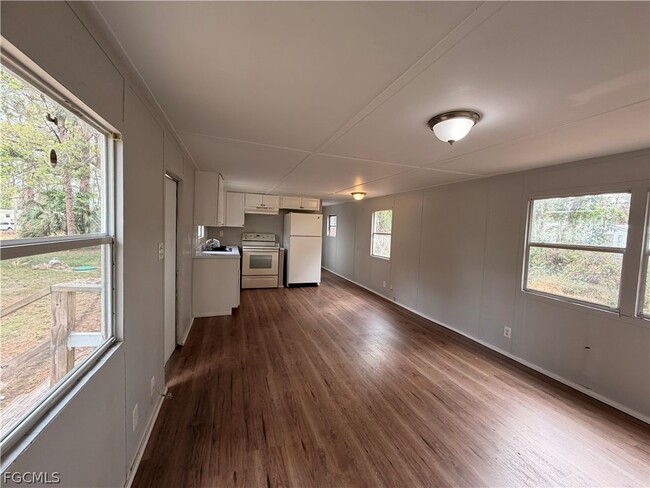 Photo - 7647 Ebson Dr