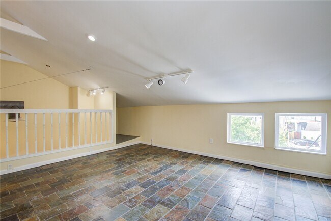 Photo - 5313 Palmetto St Unidad B