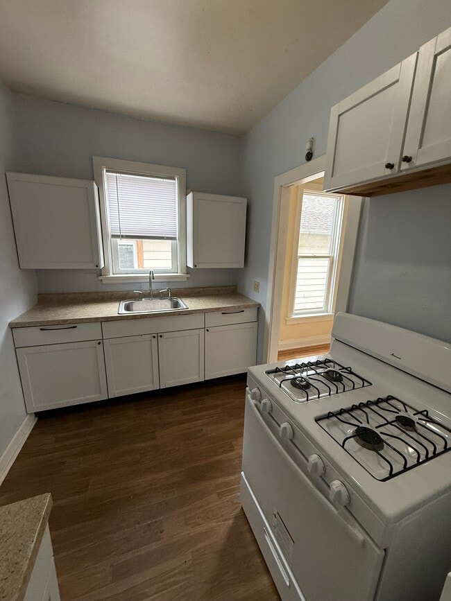 Photo - 2624 Union St