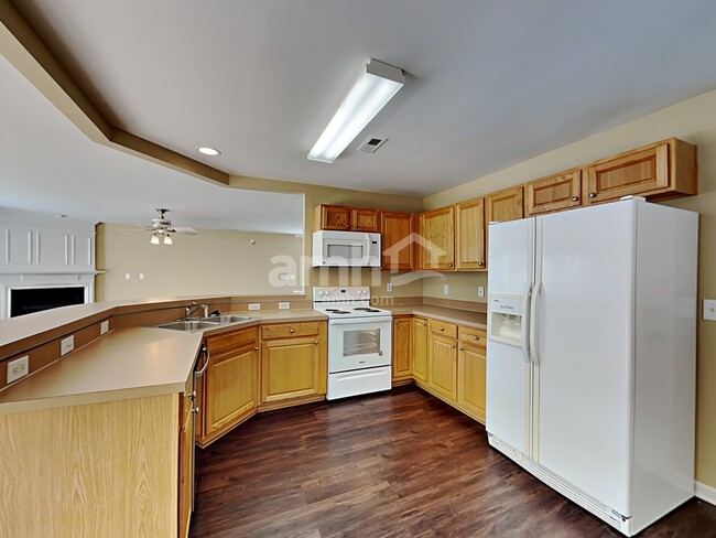 Photo - 5102 Wetlands Dr