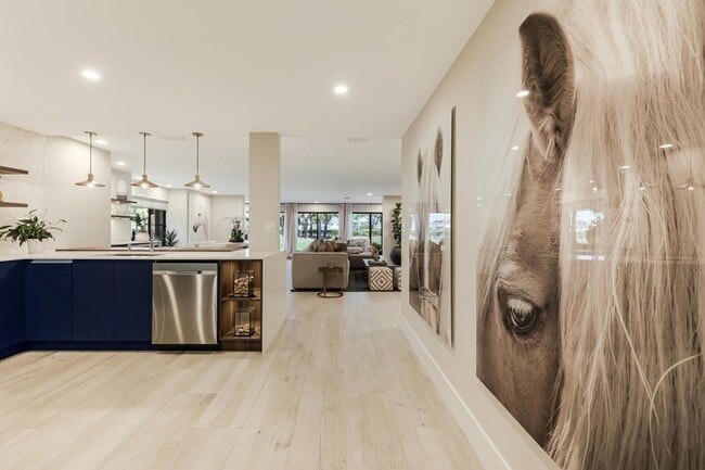 Photo - 2835 Polo Island Dr Unidad H103