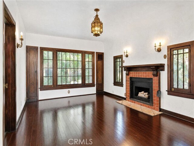 Photo - 22028 Covello St