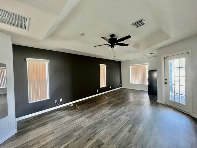 Photo - 3849 SW McKim St