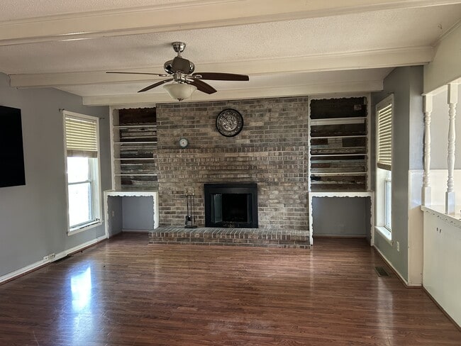 Photo - 6509 Crimson Ave