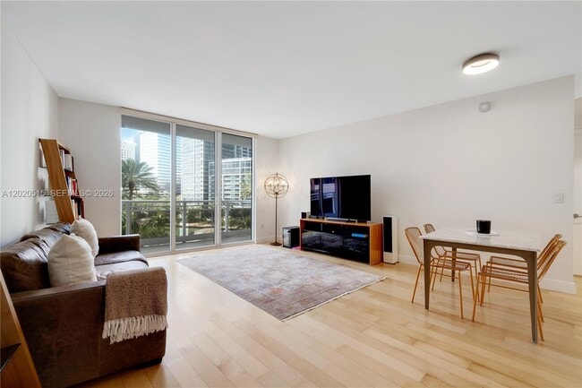 Photo - 901 Brickell Key Blvd Unit 609