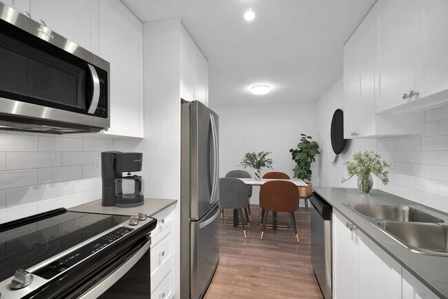 Donegal Manor - Donegal Manor