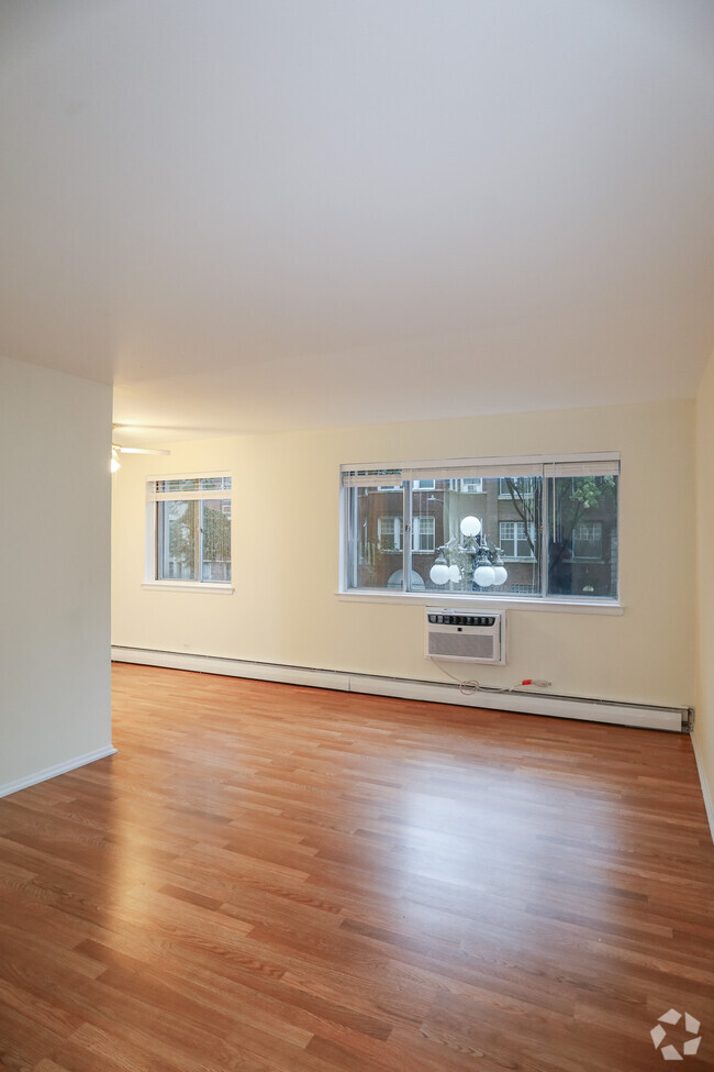 Building Photo - 6233 N Winthrop Ave Unit #504 Rental