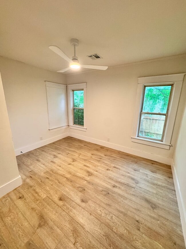 Photo - Freshly remodeled duplex available for rent!