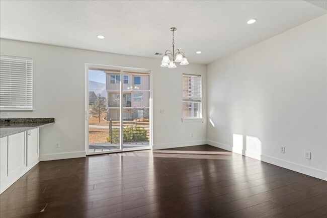 Photo - 2333 S Long Dr