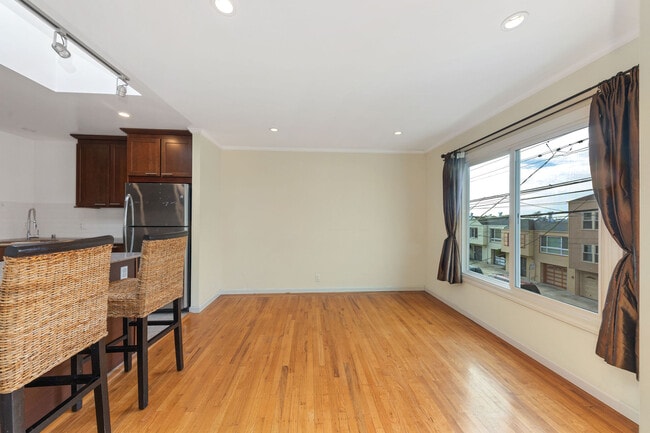 Photo - 1408 34th Ave