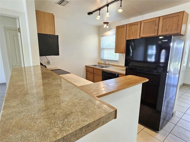 Photo - 323 Palmetto Rd W