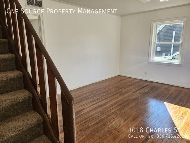 Photo - 1018 Charles St