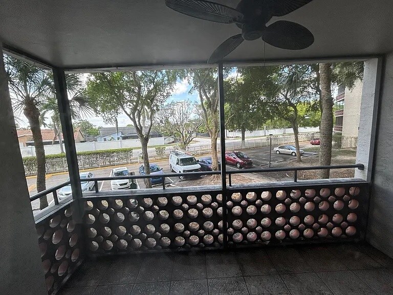 Photo - 4222 Inverrary Blvd Unit 4105