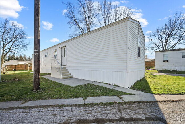 Building Photo - 1710 S Walnut St Rental