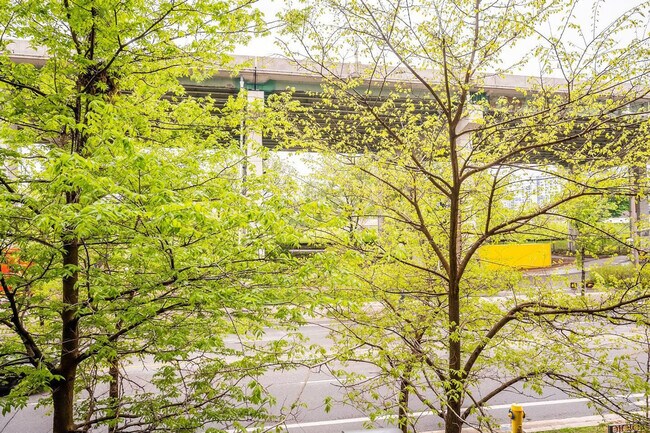 Photo - 250 Fort York Blvd Unit ID1037015P