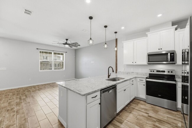 Photo - 3 Bedroom Resort Style Living in Gated Community