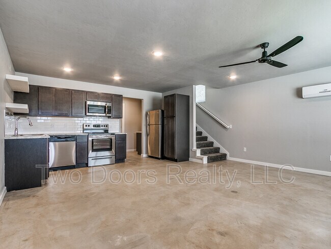 Photo - 2801 N Kentucky Ave