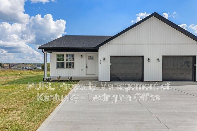 Building Photo - 340 Winding Branch Dr