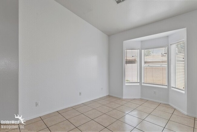 Photo - Inviting 3Bdm 1.5Ba Home in Sunnyslope Near North Mountain