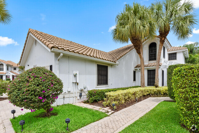 Building Photo - 2493 NW 64th St Rental