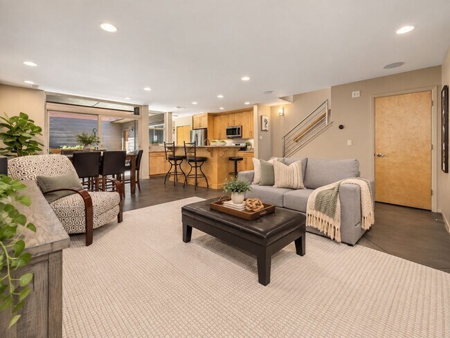 10267 W Carlton Bay Dr