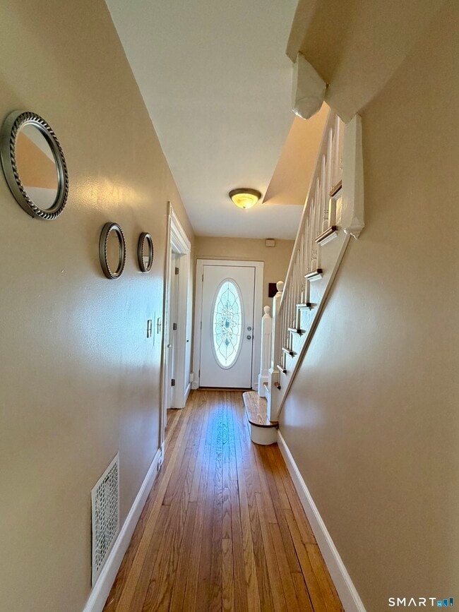Photo - 11 Hine St