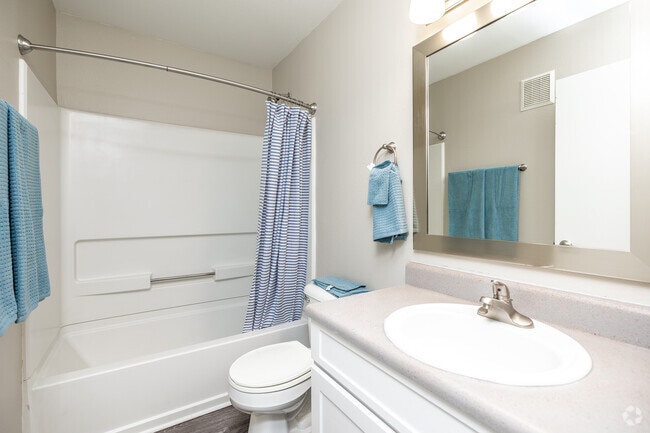 Renovated 2BR - Second Bathroom