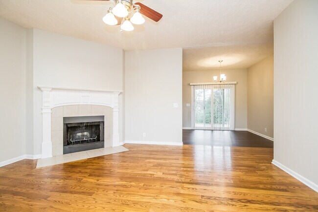 Photo - 2913 Waywood Dr