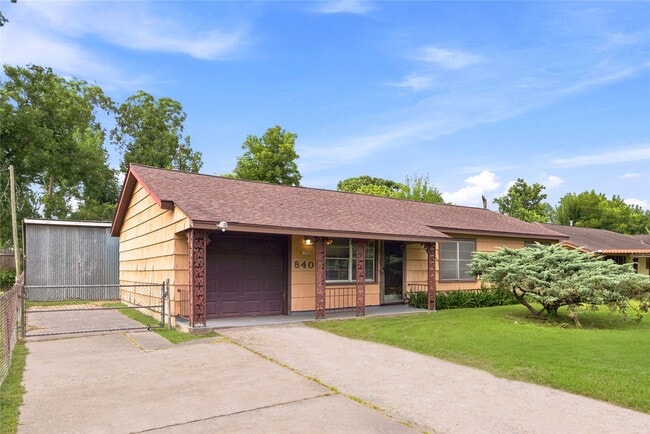 Photo - 8406 Highcrest Dr