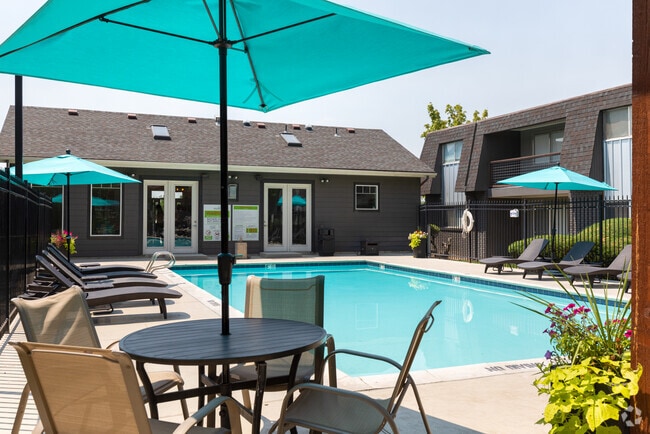Building Photo - The Park At Bountiful Rental