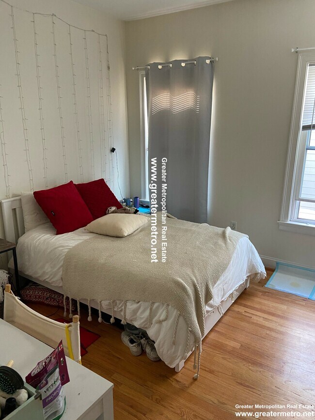 Photo - 856 E Broadway Unidad 1