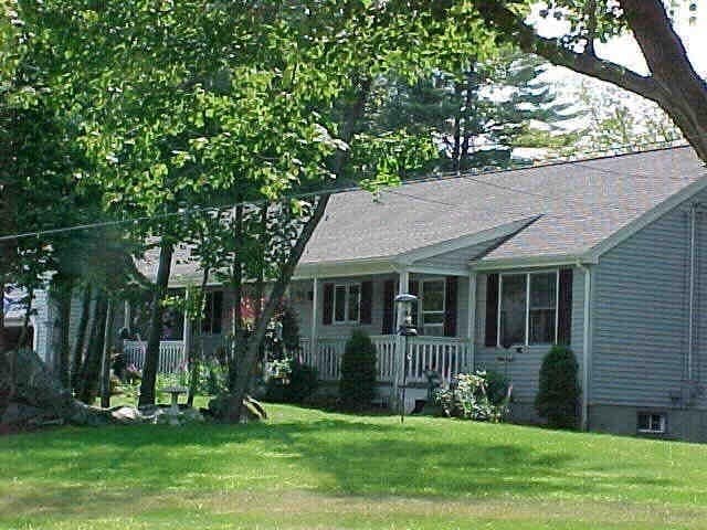 Photo - 192 Lower Schofield Ave