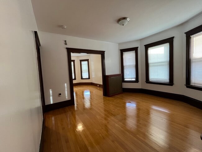 Photo - 20 Indiana Ave Unit 2