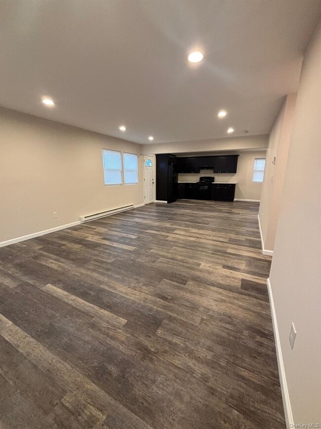 Photo - 855 Meade Ave