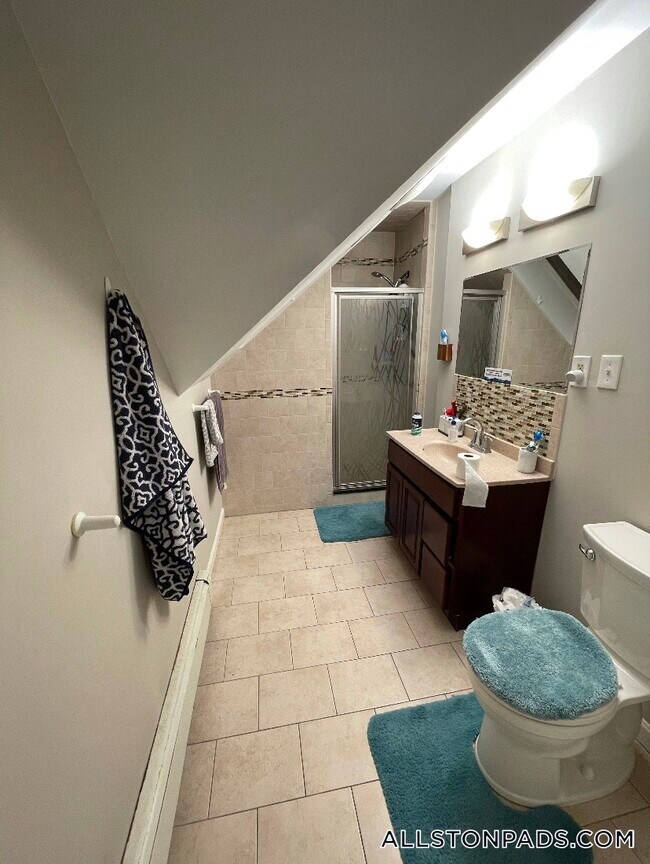 Photo - 33 Long Ave Unit 3