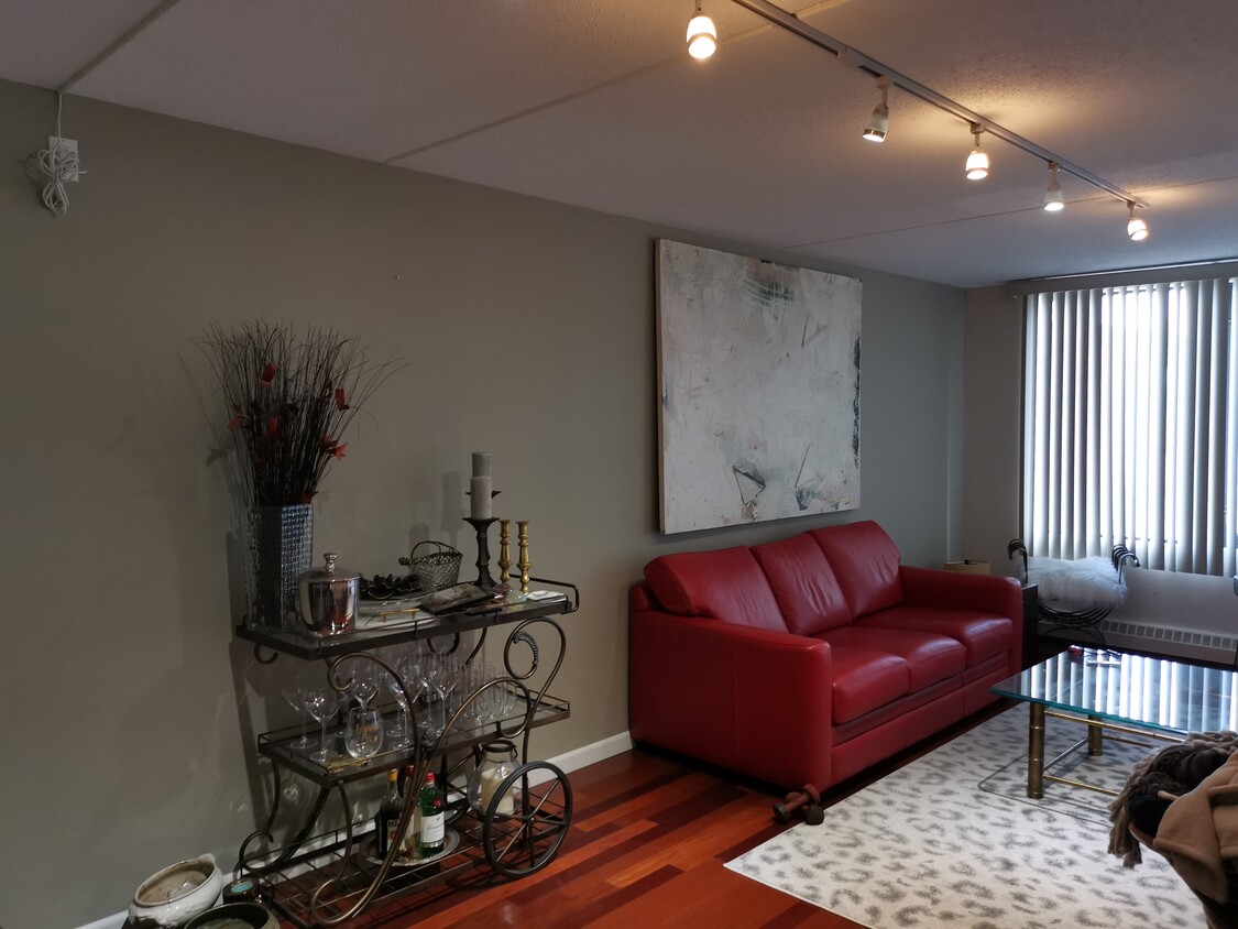 Photo - 4 Martine Ave (White Plains, NY)