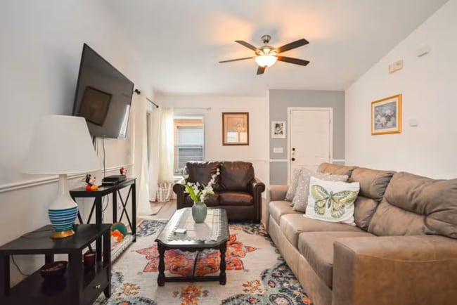 Photo - 1904 Royal Ridge Dr