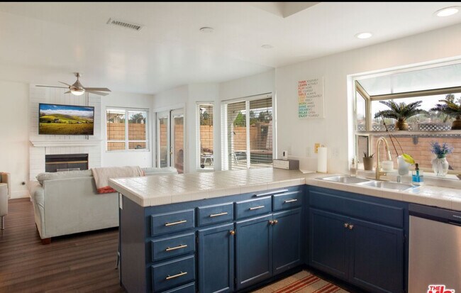 Photo - 31903 Vineyard Ave