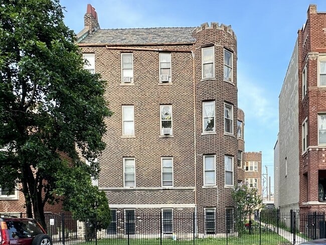 Building Photo - 2021 N Humboldt Blvd Rental