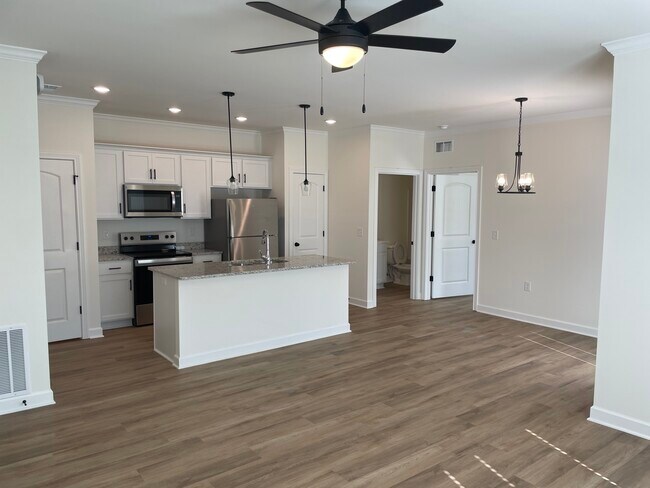 1Bed, Entry pic2
