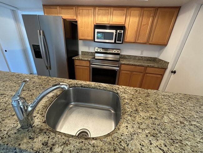 Photo - 1305 Periwinkle Pl