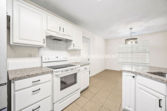 Photo - 1142 S Jasmine Ln