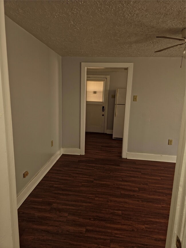 Photo - 207 Moody St Unit 4