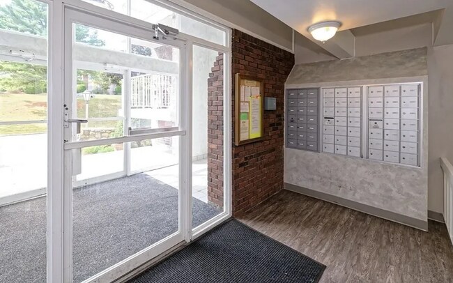 Photo - 147 Turner Rd Unit 98