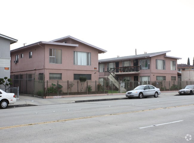 3372-3376 Martin Luther King Jr Blvd