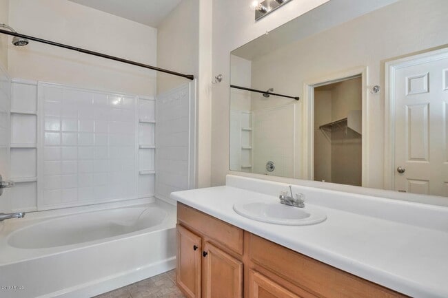 Photo - 14843 W Wethersfield Rd