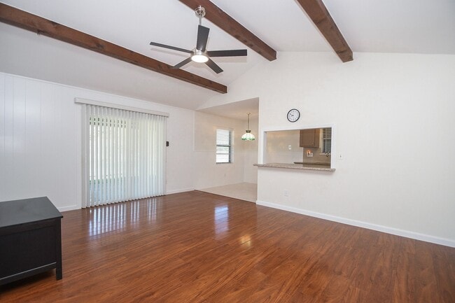 Photo - 2515 Valleyfield Dr